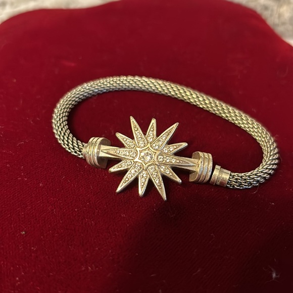 🔴Beautiful Bracelet - Picture 7 of 8